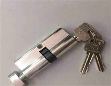 美兰24小时上门开锁公司