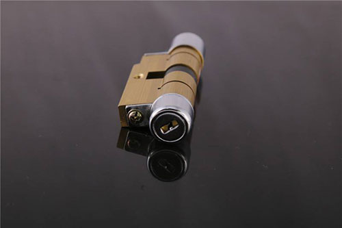 美兰24小时上门开锁公司