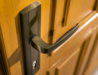 美兰24小时上门开锁公司